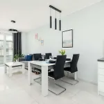 Unique In With Parking, Sauna&gym By Renters Apartment *