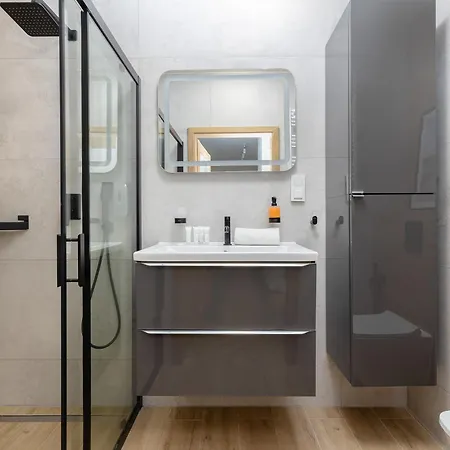 Unique In With Parking, Sauna And Gym By Renters Apartman Kołobrzeg